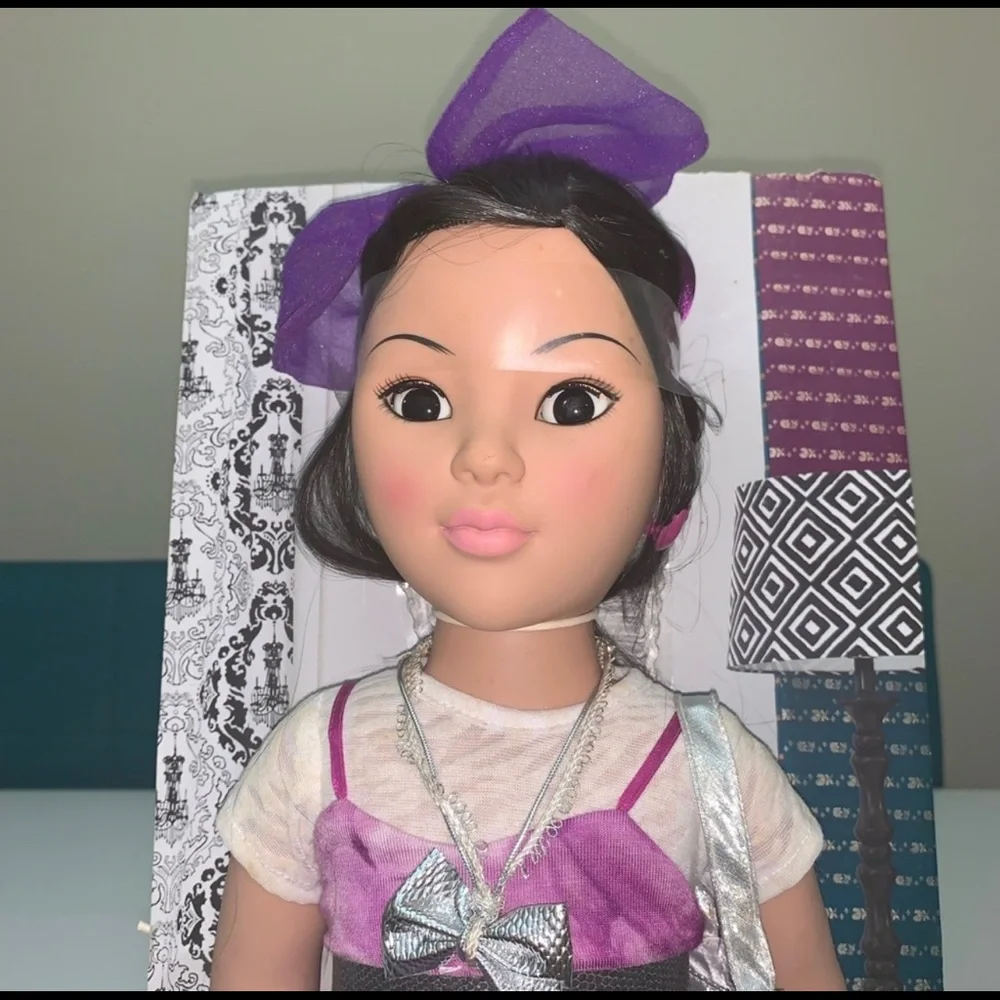 Doll - Picture 3 of 3